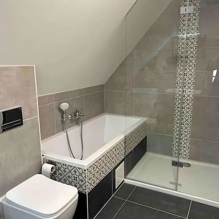 Stadtwohnung Direkt Im Zentrum *