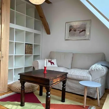 Stadtwohnung Direkt Im Zentrum Нойштрелиц