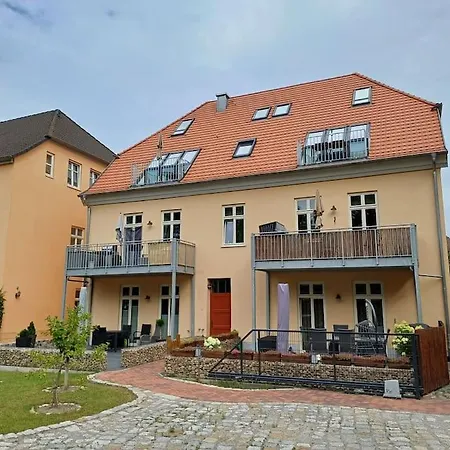 Stadtwohnung Direkt Im Zentrum Апартаменты *