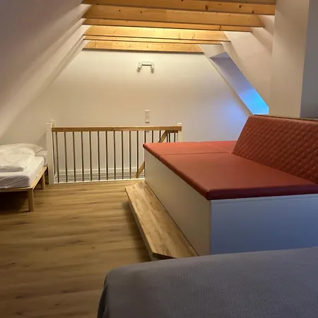 Stadtwohnung Direkt Im Zentrum Апартаменты *